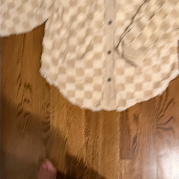 BiBi Checkered Cream Teddy Jacket medium - Picture 8 of 14